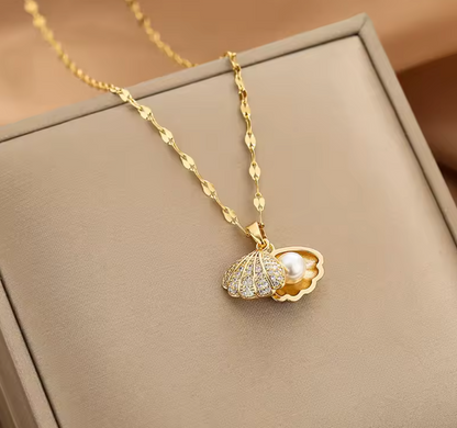Openable Shell Pearl Necklace